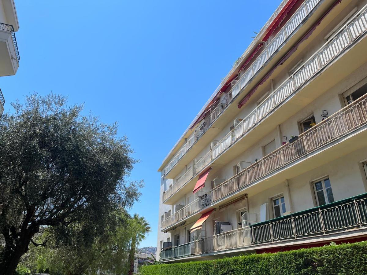 Appartement Spacieux Au Calme A ニース エクステリア 写真